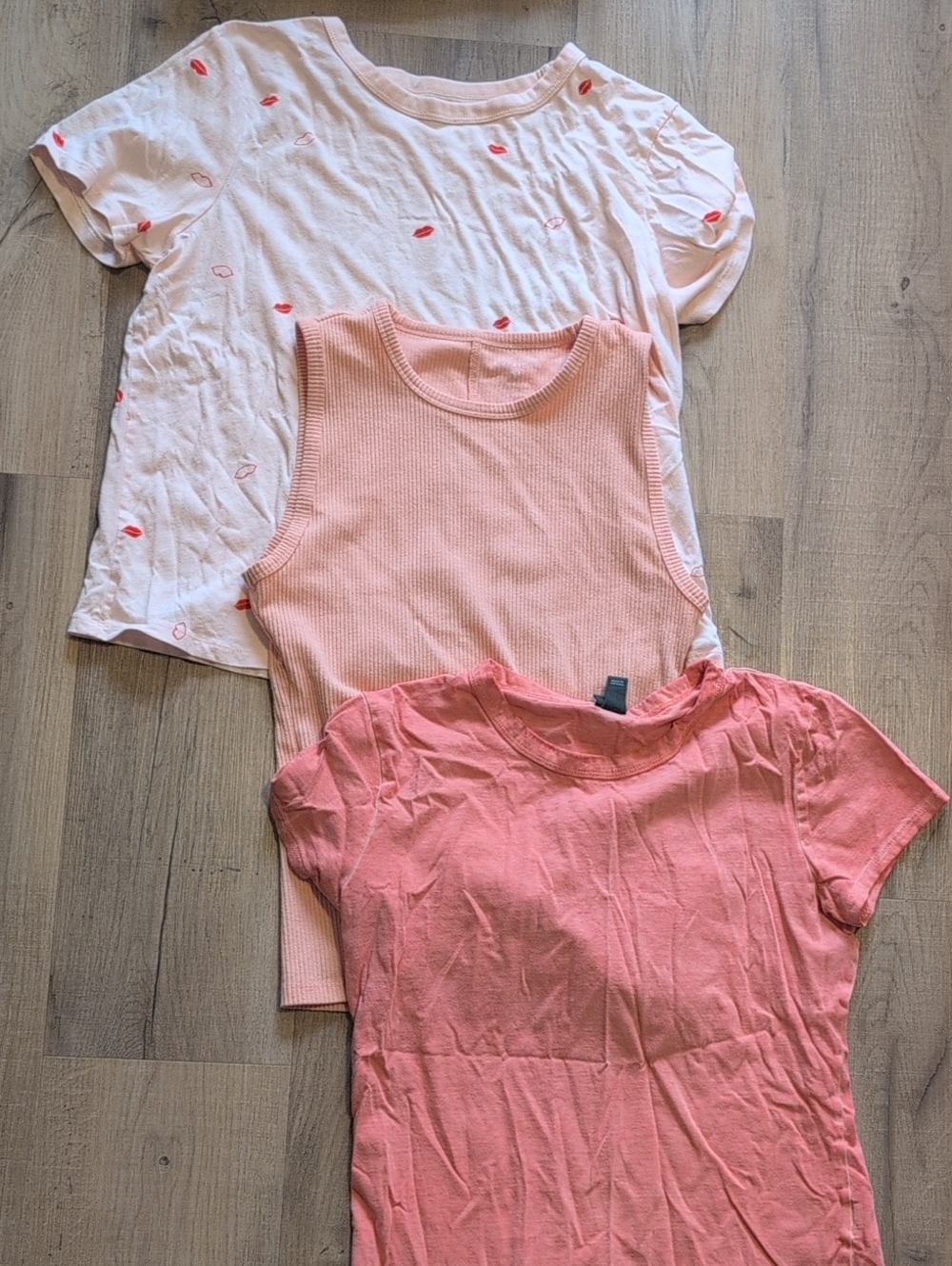 Bundle - 3 Size Medium Pink/Peach Tops